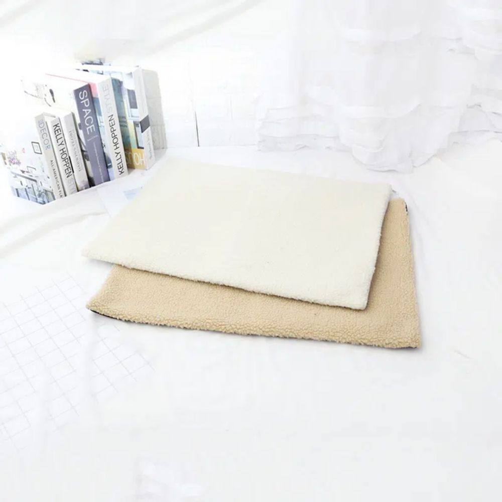 Self Warming Fleece Pet Mat - Zoomies