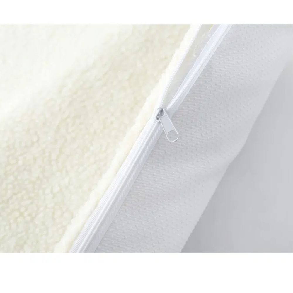 Self Warming Fleece Pet Mat - Zoomies