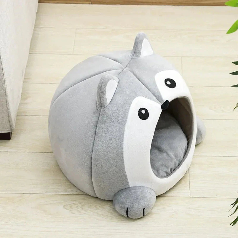 Cartoon Fox Theme Pet House - Zoomies
