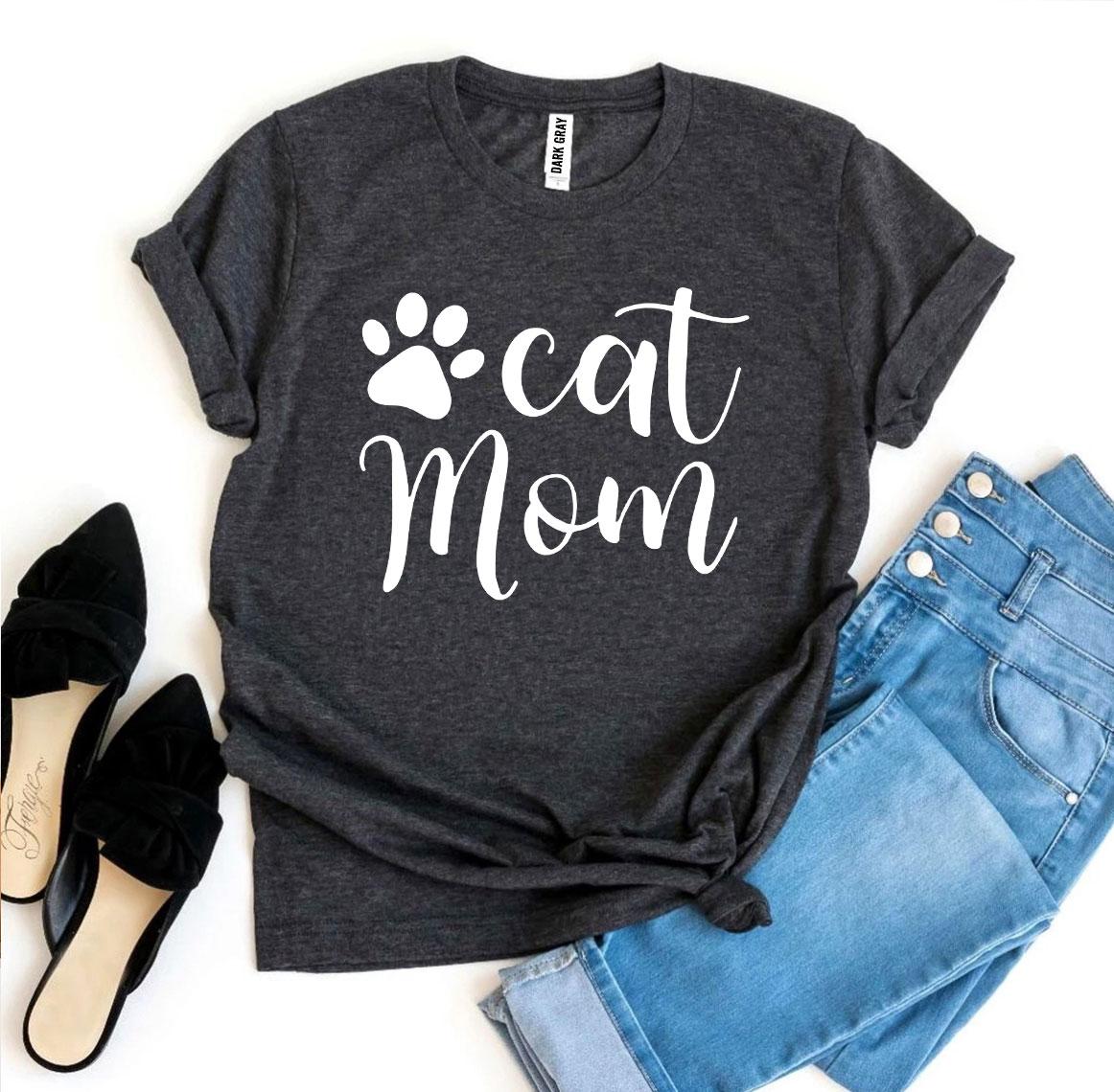 Cat Mom T-shirt - Zoomies