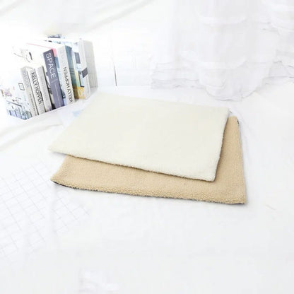 Self Warming Fleece Pet Mat - Zoomies